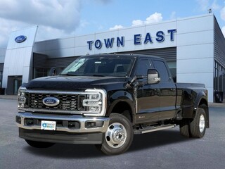 2026 Ford F-350 Lariat Truck Crew Cab