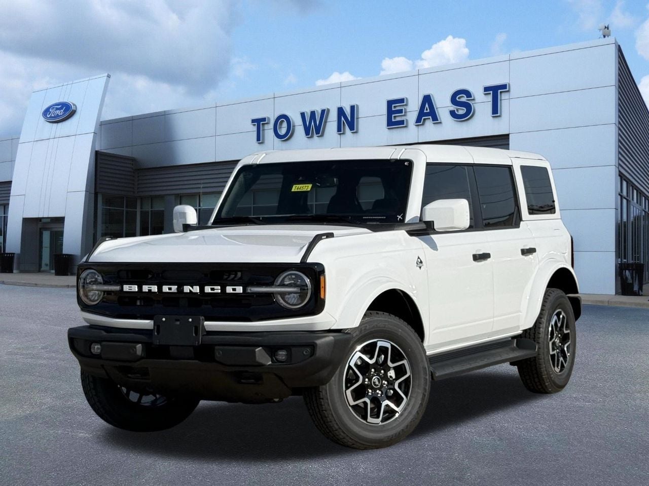 New 2026 Ford Bronco Outer Banks