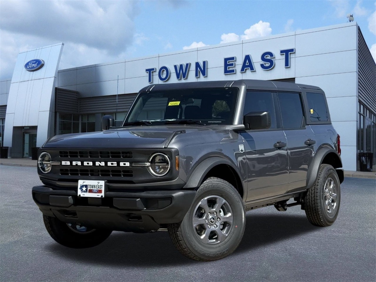 2025 Ford Bronco 4-Door Big Bend's photo
