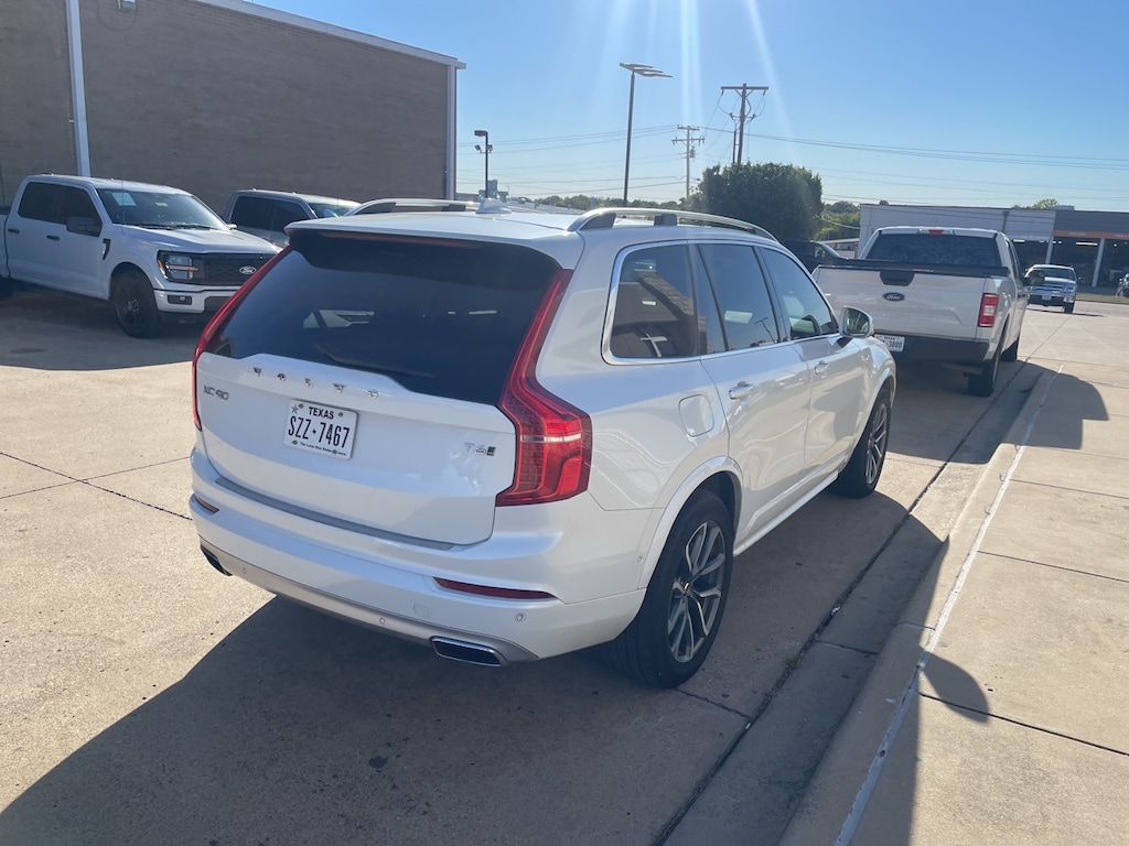 Used 2018 Volvo XC90 T6 Momentum SUV