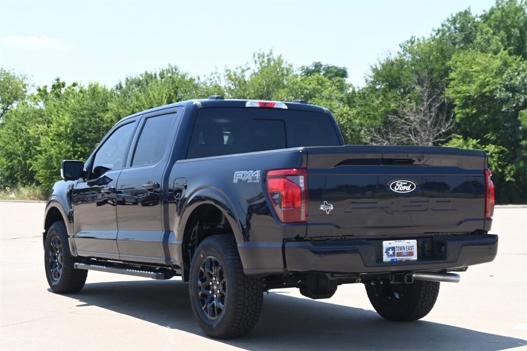 New 2025 Ford F-150 XLT Truck SuperCrew Cab