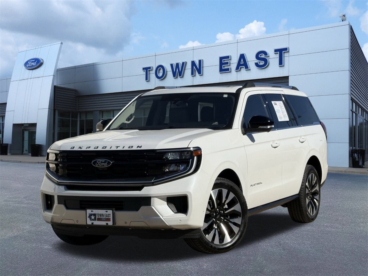 2025 Ford Expedition Platinum's photo