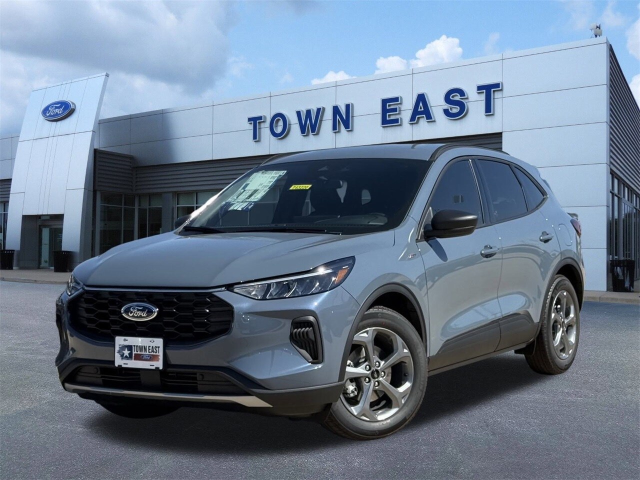 2026 Ford Escape ST-Line's photo