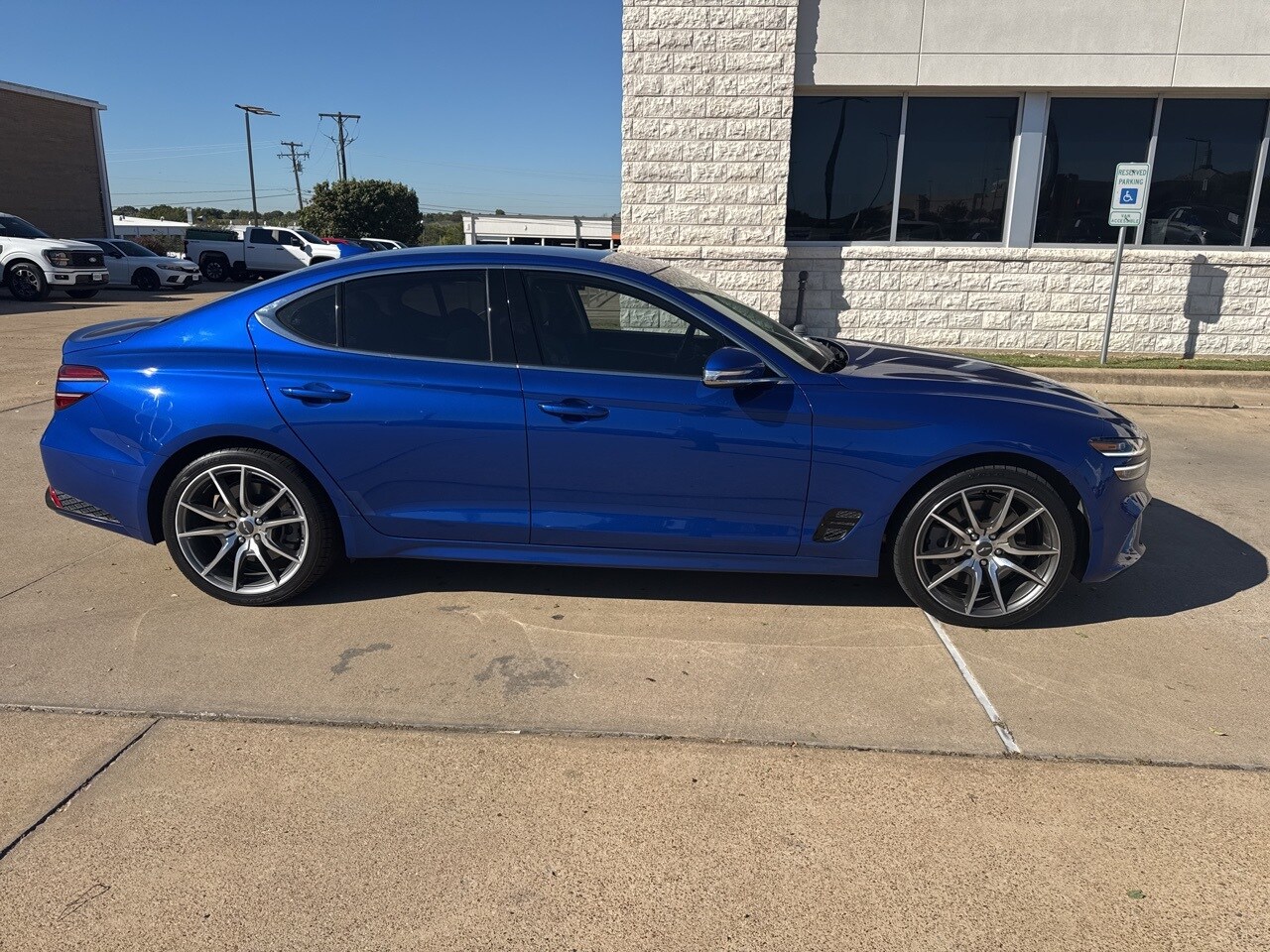 2023 Genesis G70 3.3T photo 4