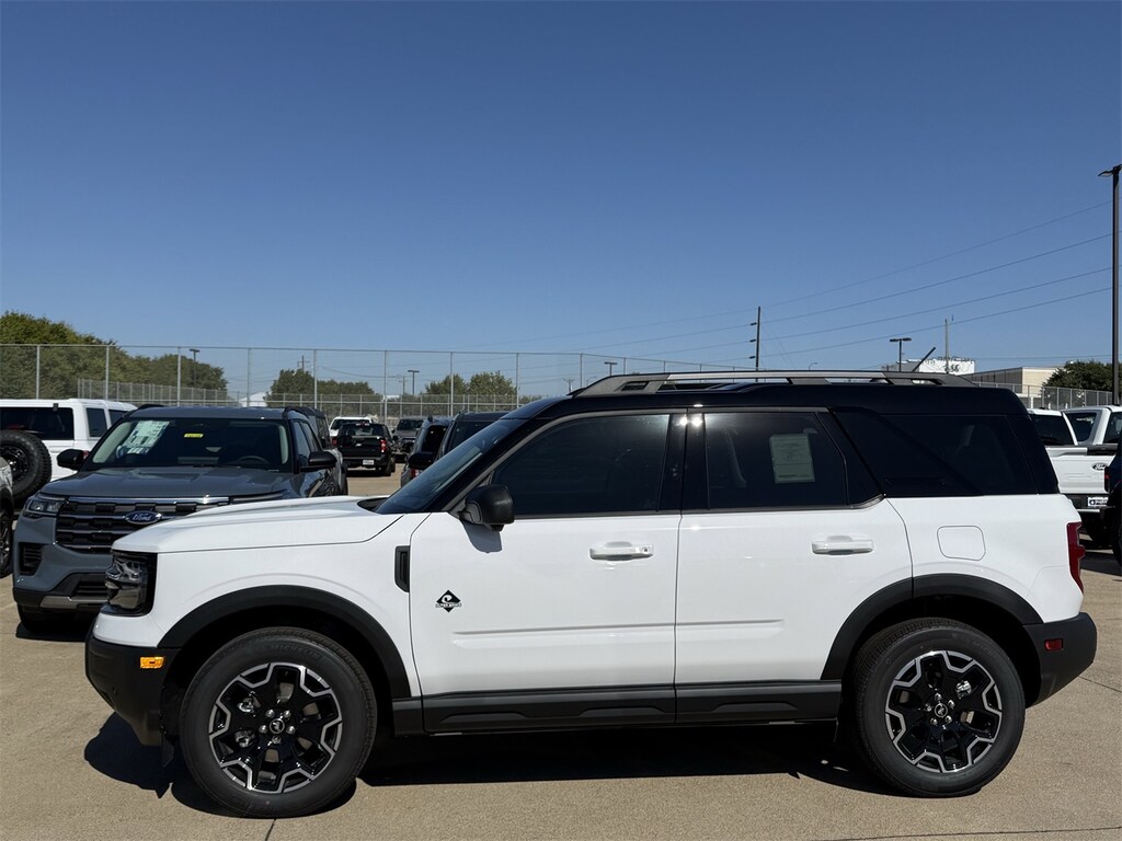 New 2025 Ford Bronco Sport Outer Banks SUV