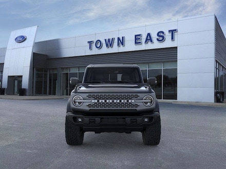 2025 Ford Bronco Badlands SUV