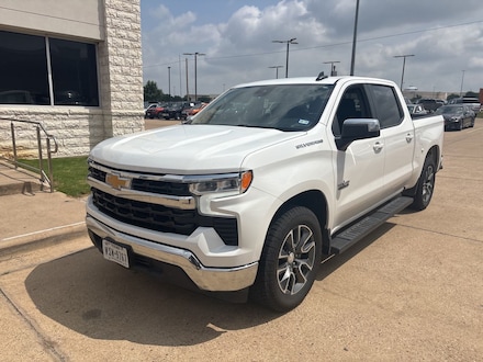 2022 Chevrolet Silverado 1500 LT Truck