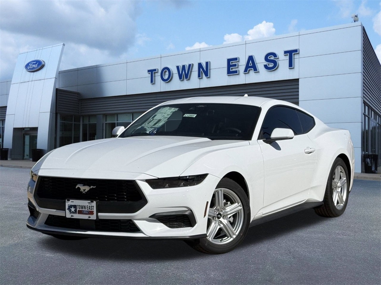 2026 Ford Mustang EcoBoost's photo