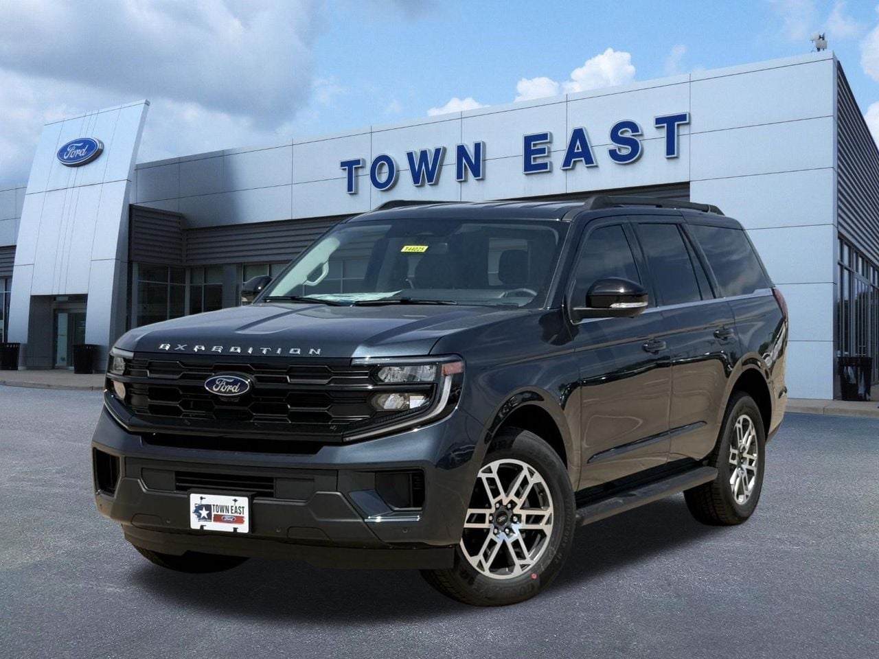 New 2026 Ford Expedition Active