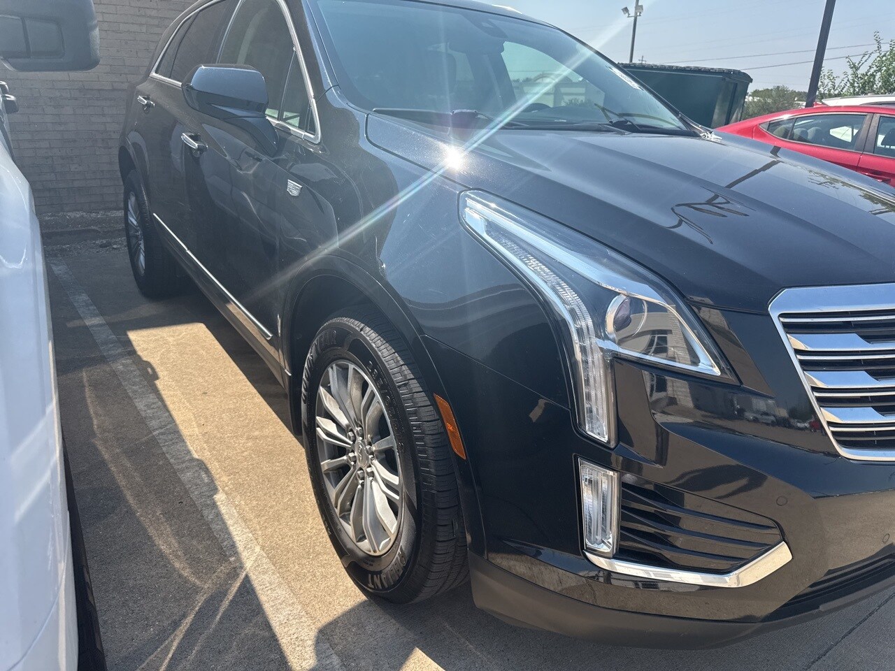 2019 Cadillac XT5 Luxury photo 3
