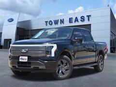 2025 Ford F-150 Lightning Lariat Truck SuperCrew Cab