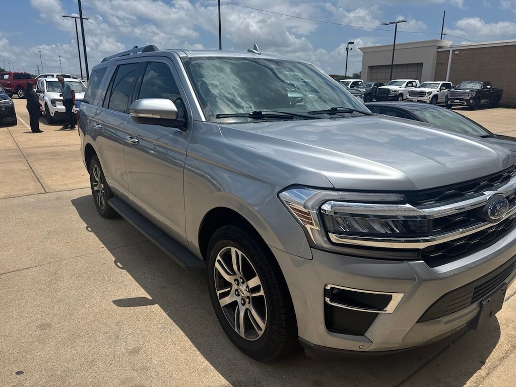 Used 2024 Ford Expedition Limited SUV