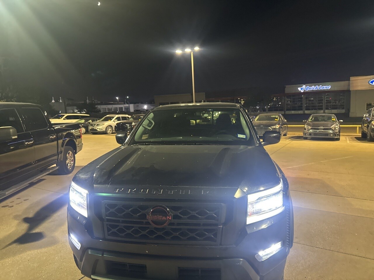 2024 Nissan Frontier PRO-X photo 2