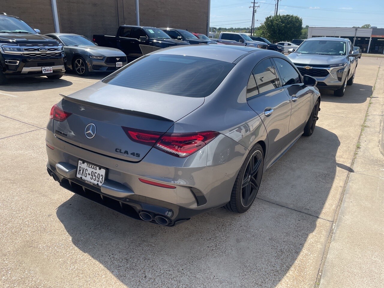 2022 Mercedes Benz CLA 45 AMG photo 2