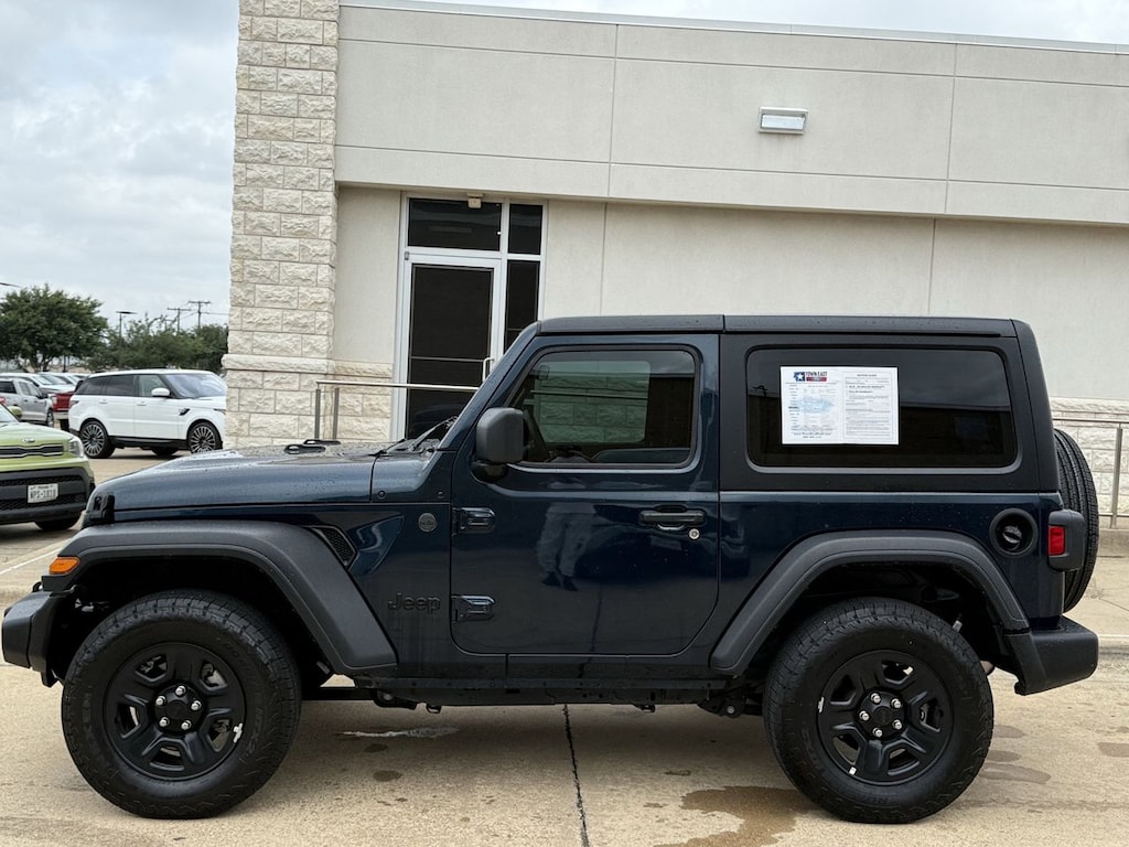 Used 2025 Jeep Wrangler Sport SUV