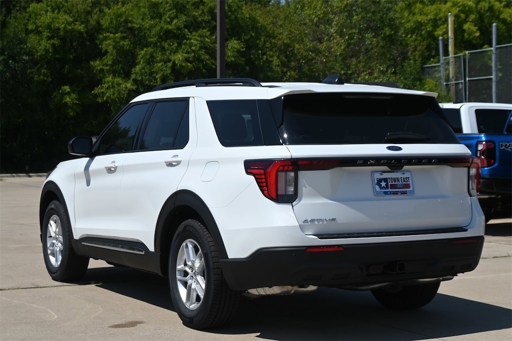 New 2025 Ford Explorer Active SUV