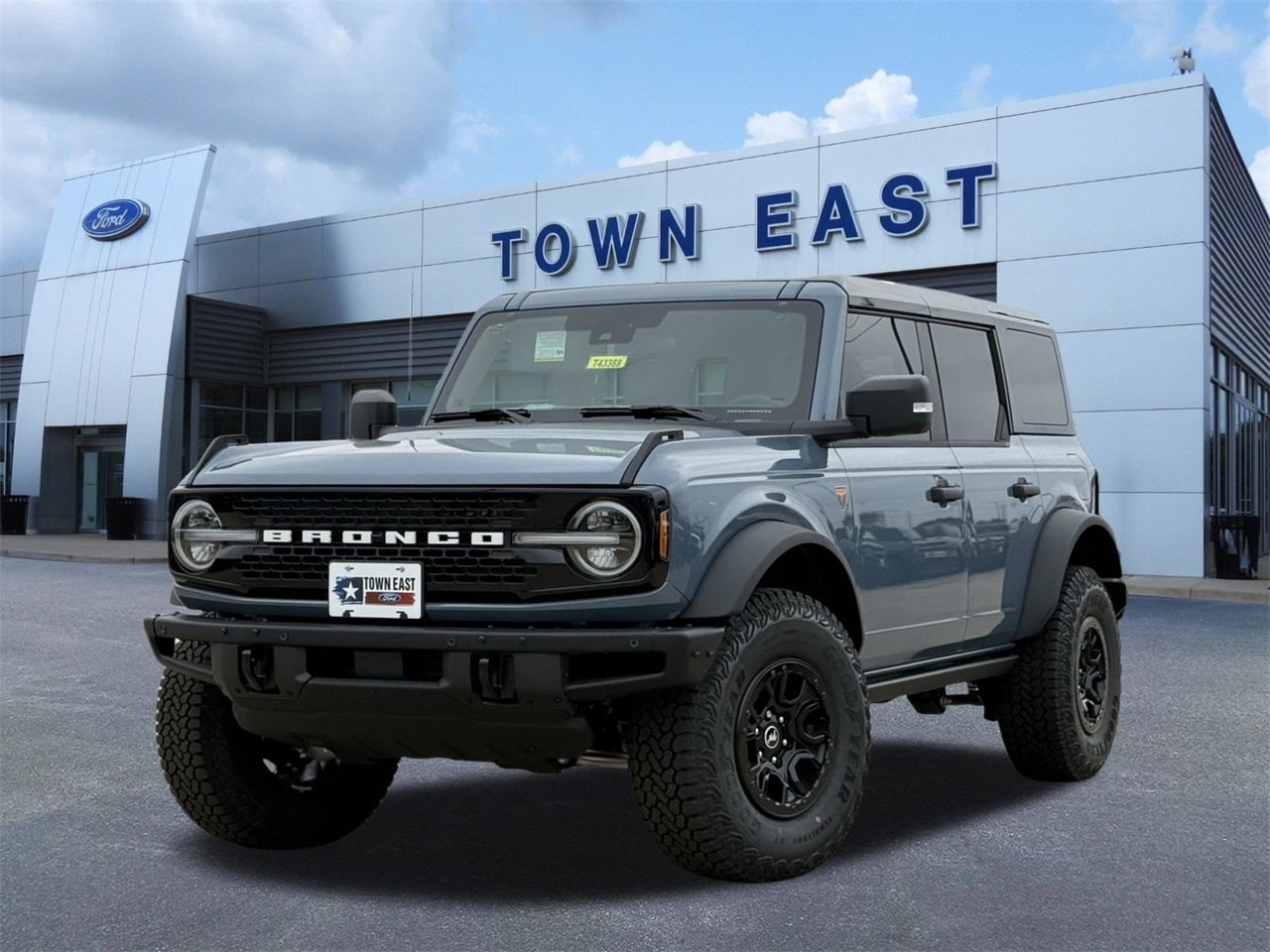 2025 Ford Bronco 4-Door Badlands's photo