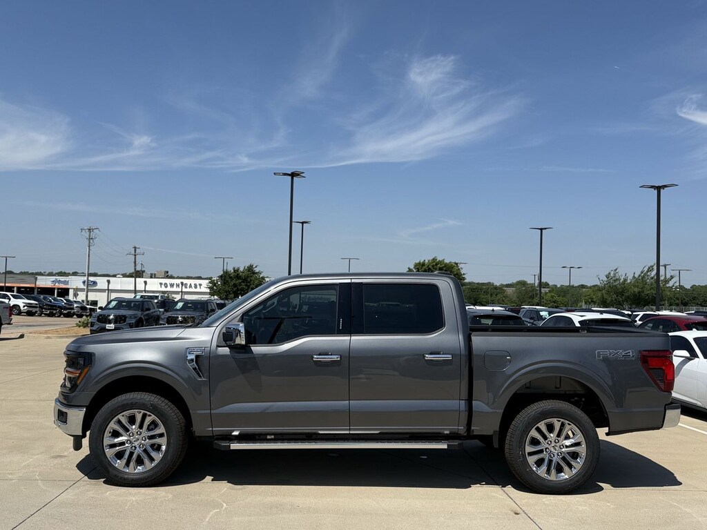 New 2026 Ford F-150 XLT Truck SuperCrew Cab