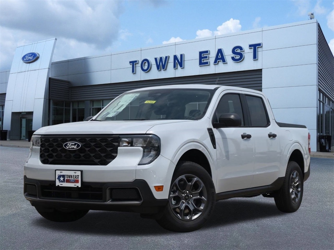 2025 Ford Maverick XLT's photo