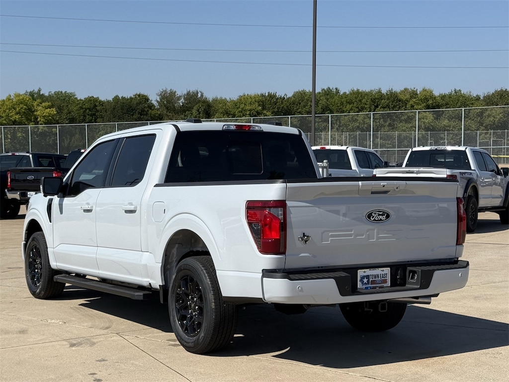 New 2025 Ford F-150 XLT Truck SuperCrew Cab