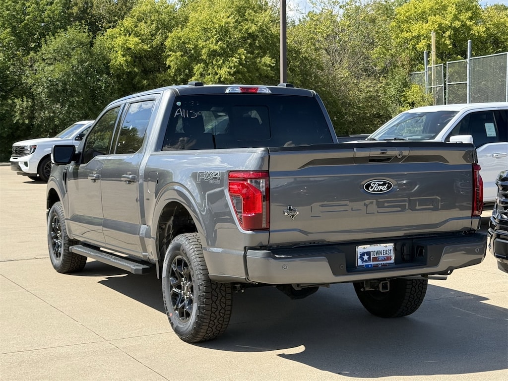 New 2025 Ford F-150 XLT Truck SuperCrew Cab