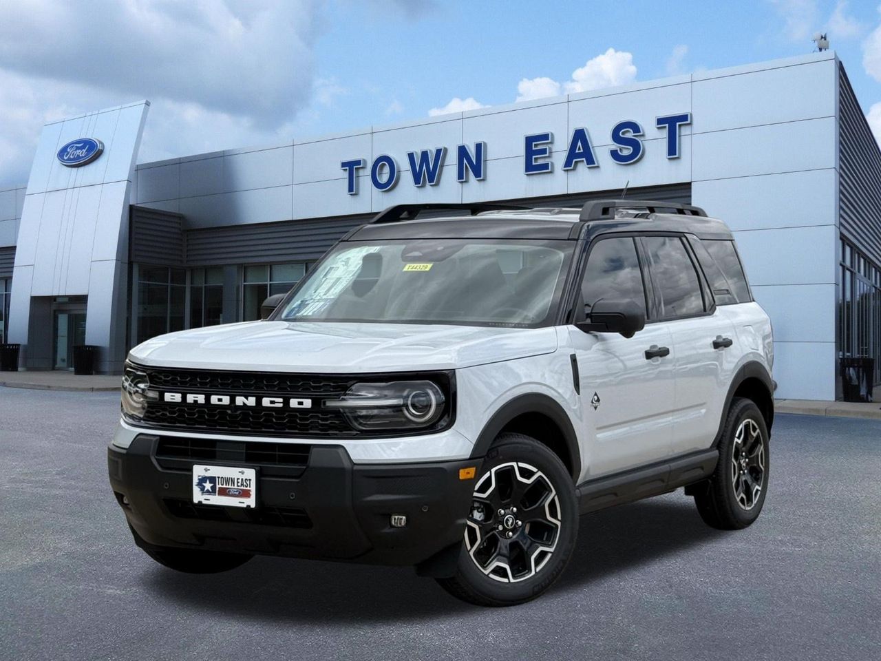 New 2026 Ford Bronco Sport Outer Banks