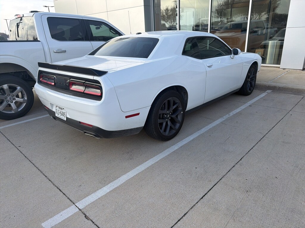 Used 2022 Dodge Challenger SXT Coupe