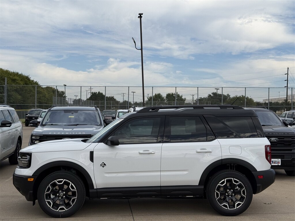 New 2025 Ford Bronco Sport Outer Banks SUV