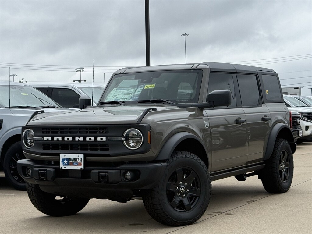 New 2025 Ford Bronco Big Bend SUV