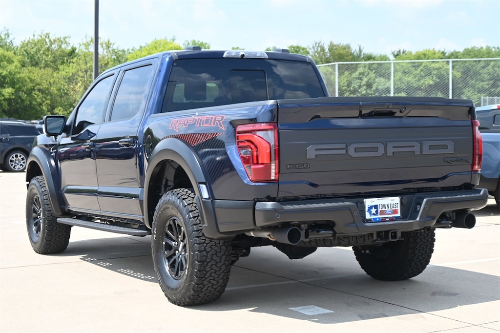 New 2025 Ford F-150 Raptor Truck SuperCrew Cab