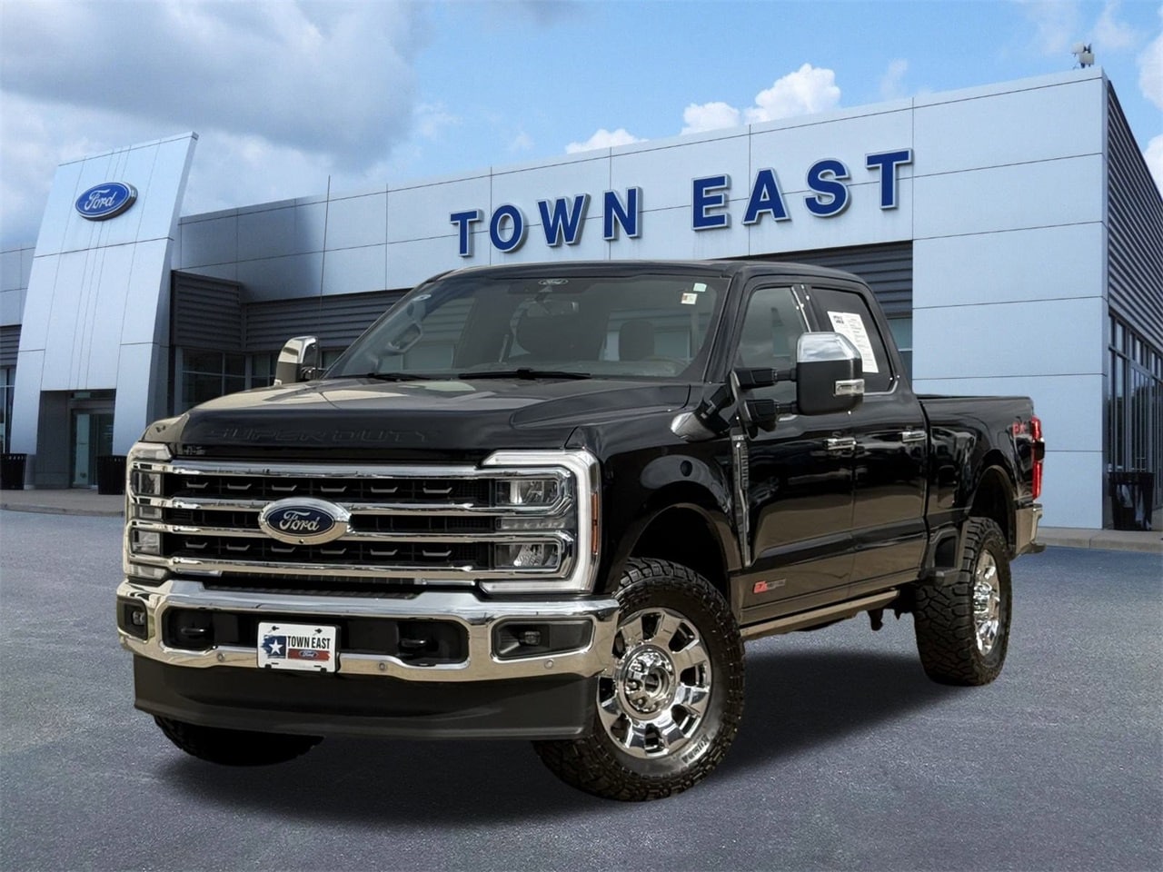 2025 Ford F-250 Super Duty King Ranch's photo