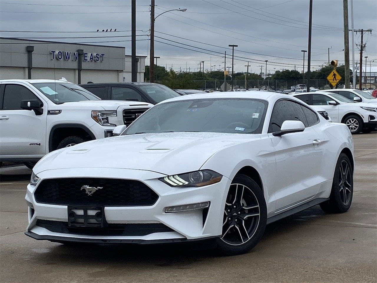 Used 2022 Ford Mustang EcoBoost with VIN 1FA6P8TH7N5108900 for sale in Mesquite, TX