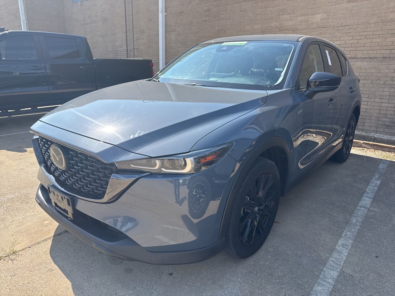 2024 Mazda CX-5 S Carbon Edition Auto AWD's photo