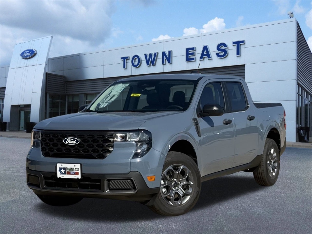 2025 Ford Maverick XLT's photo