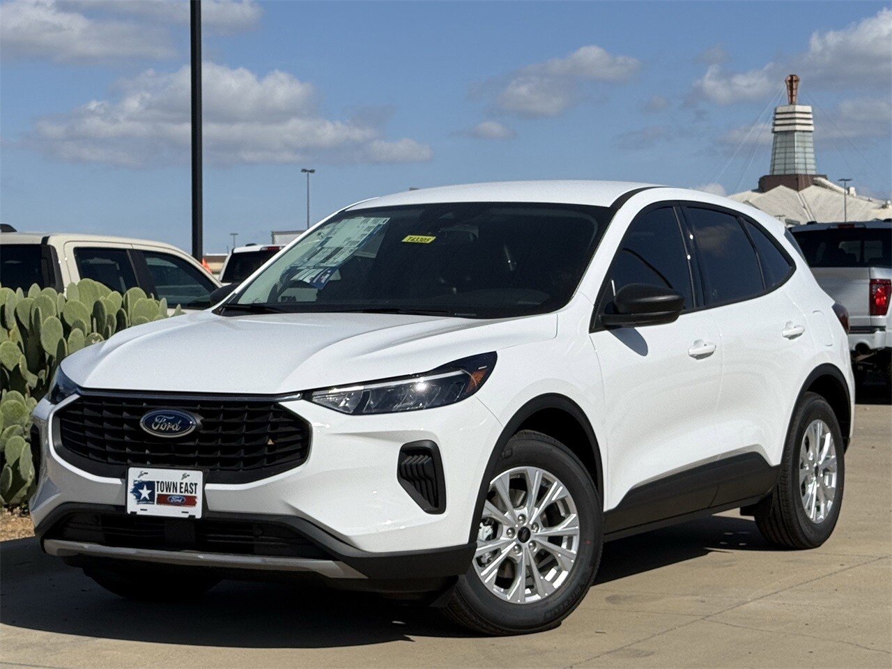 2026 Ford Escape Active photo 3