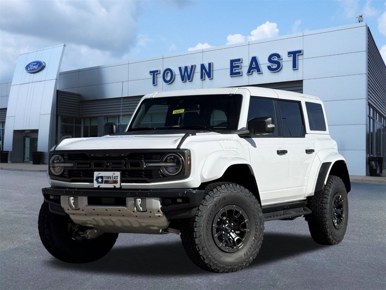 2025 Ford Bronco 4-Door Raptor's photo