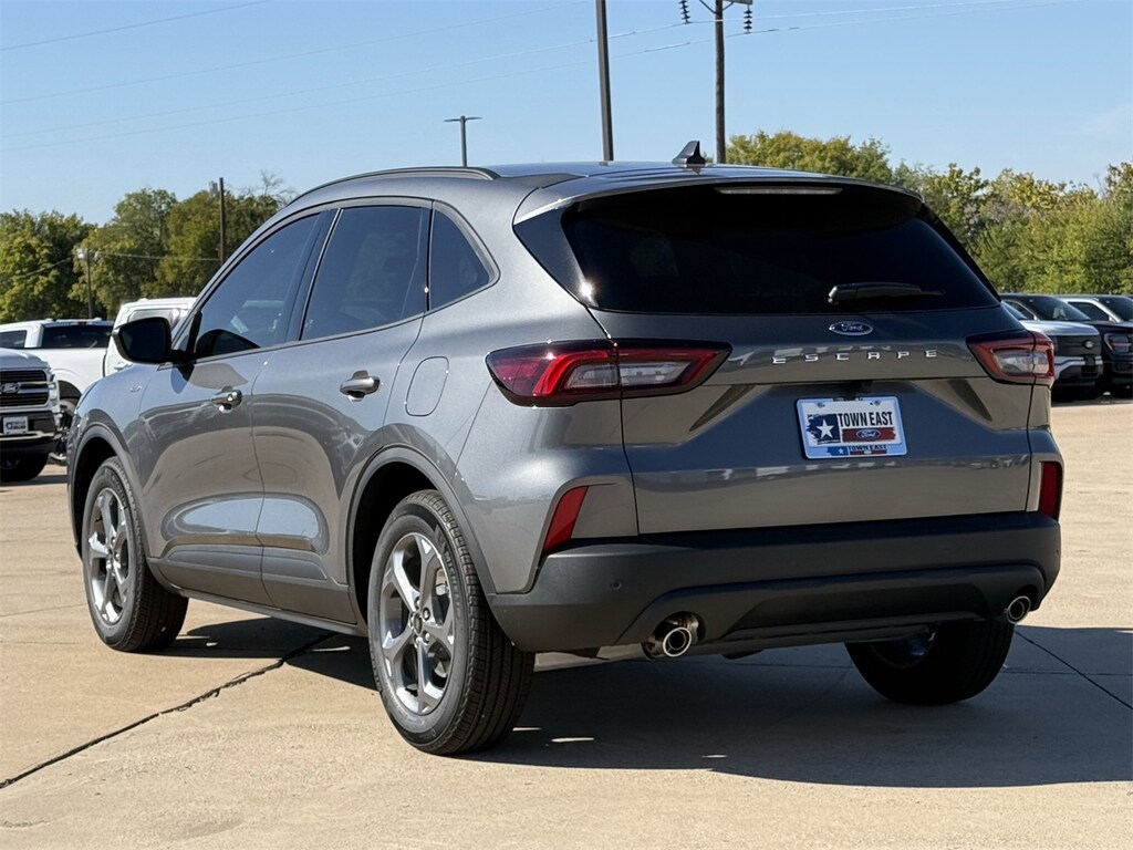 New 2026 Ford Escape ST-Line SUV