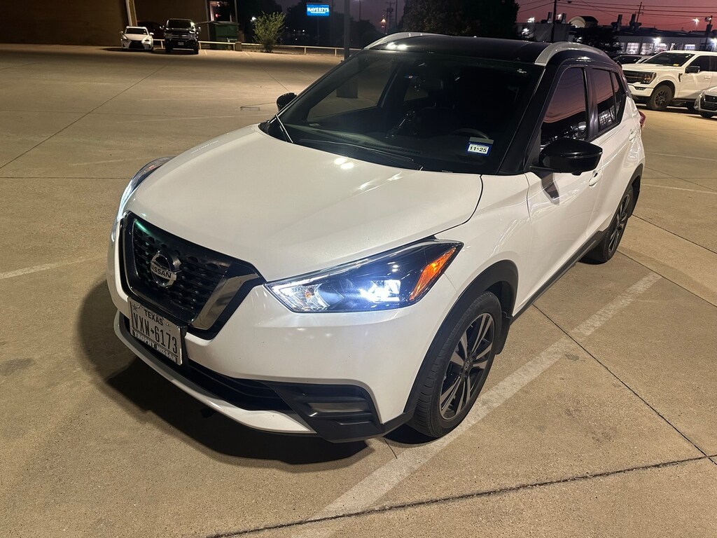Used 2020 Nissan Kicks SR SUV