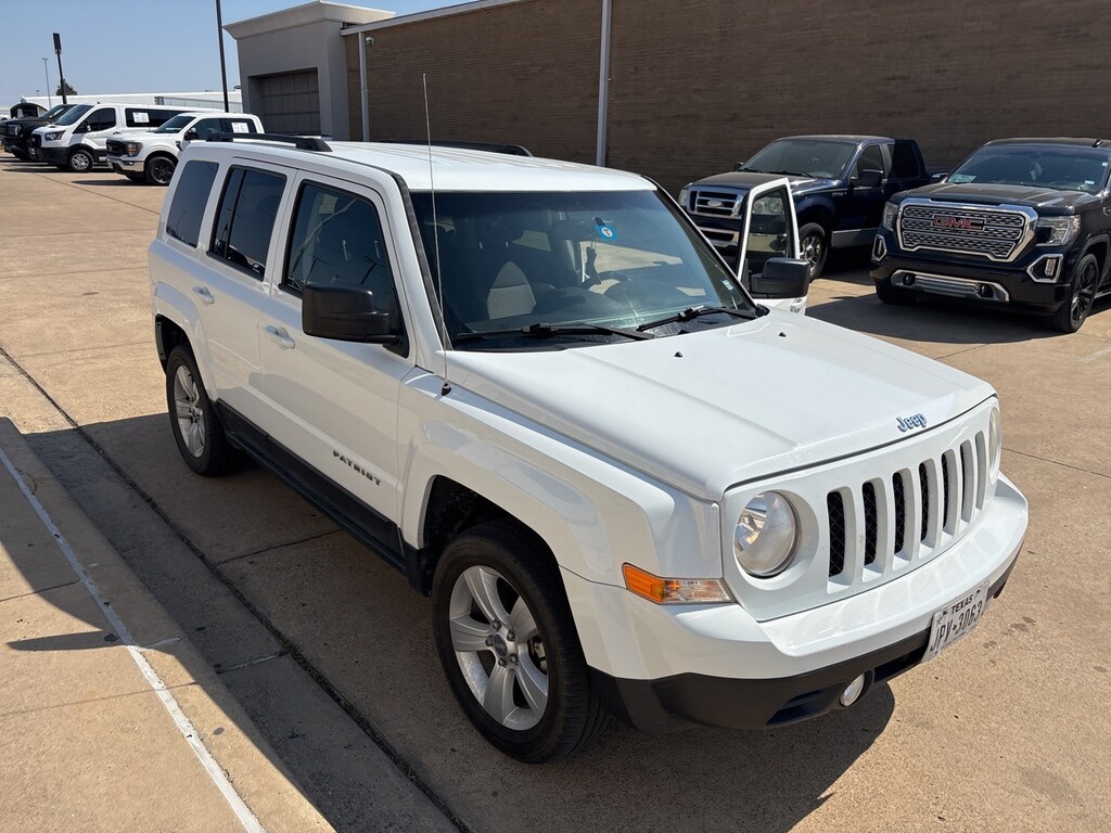 Used 2017 Jeep Patriot Latitude SUV