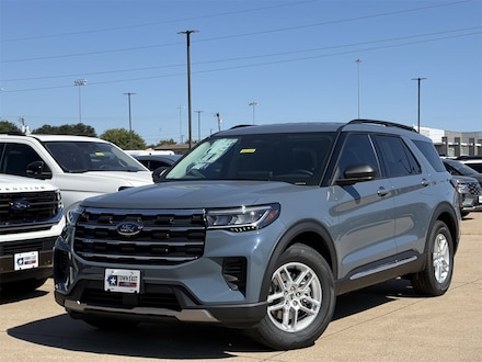 2025 Ford Explorer Active SUV