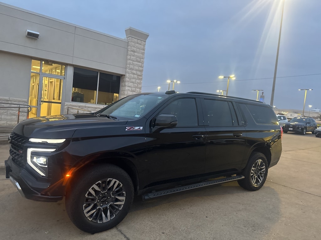 Used 2025 Chevrolet Suburban Z71 SUV