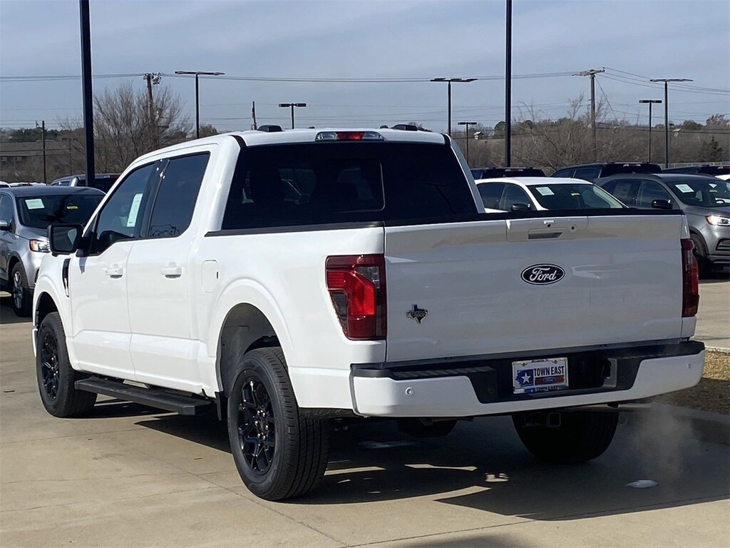 New 2025 Ford F-150 XLT Truck SuperCrew Cab