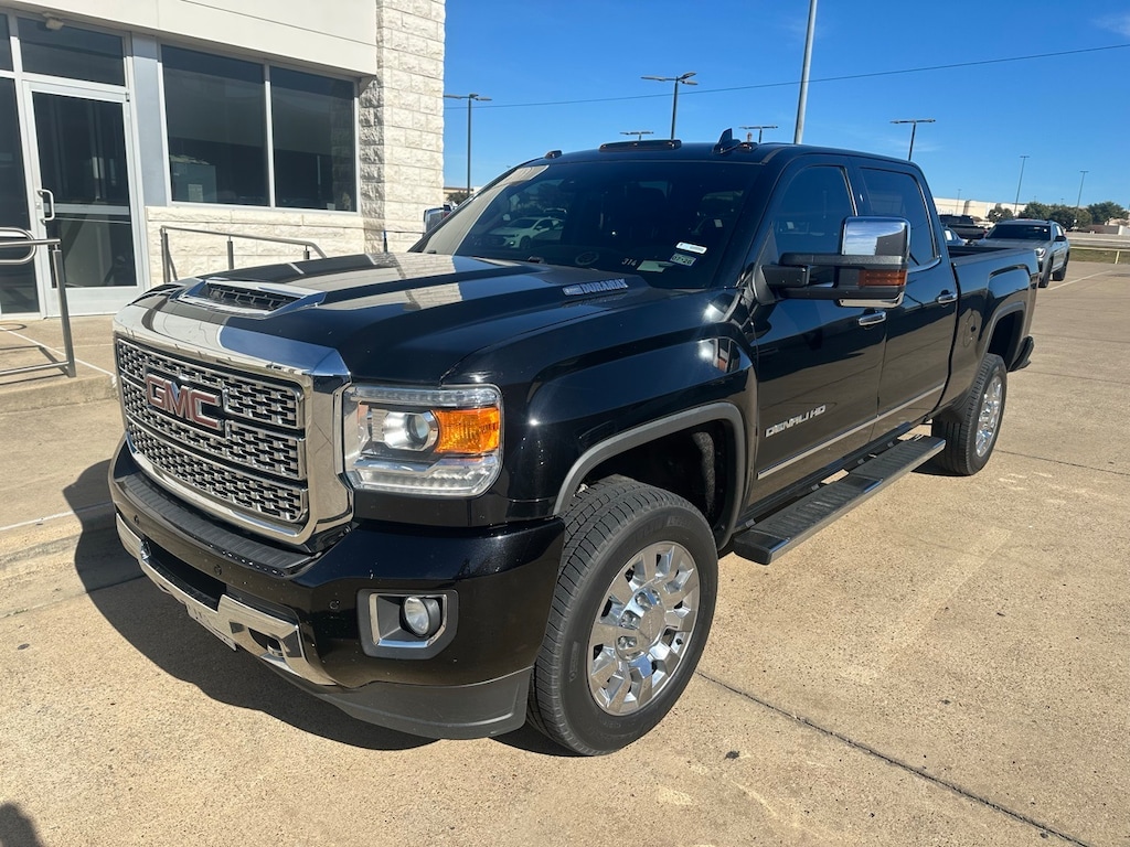 Used 2019 GMC Sierra 2500HD Denali Truck