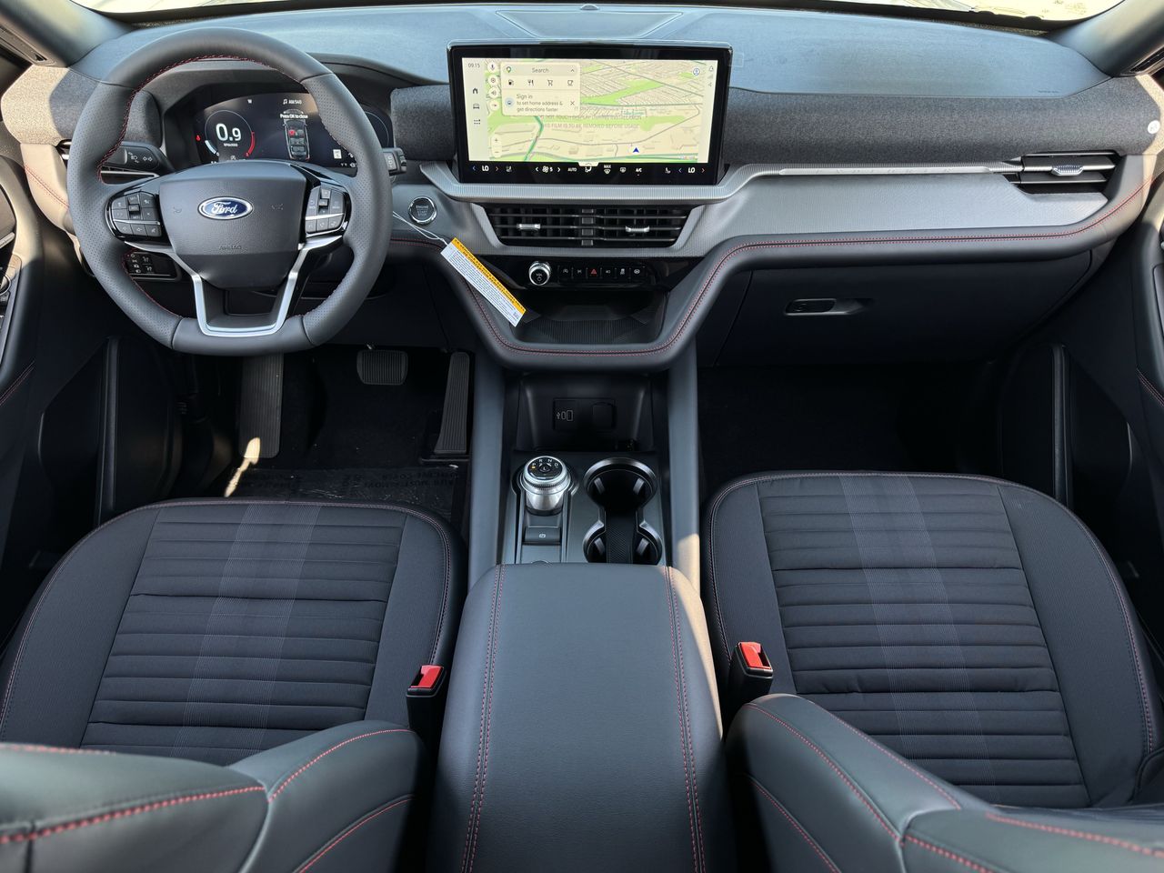 2026 Ford Explorer ST-Line - Photo 10
