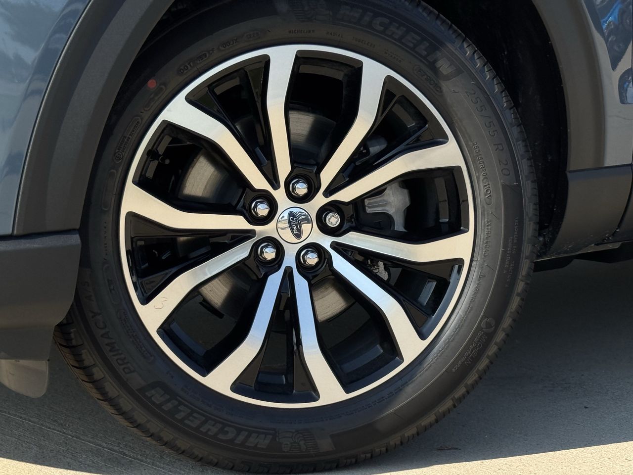 2026 Ford Explorer ST-Line - Photo 25