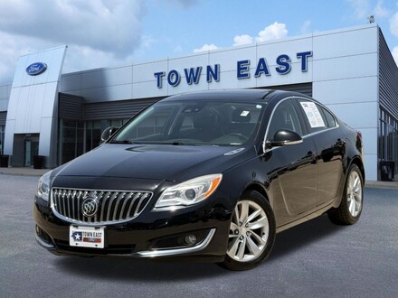 2016 Buick Regal Premium II Sedan