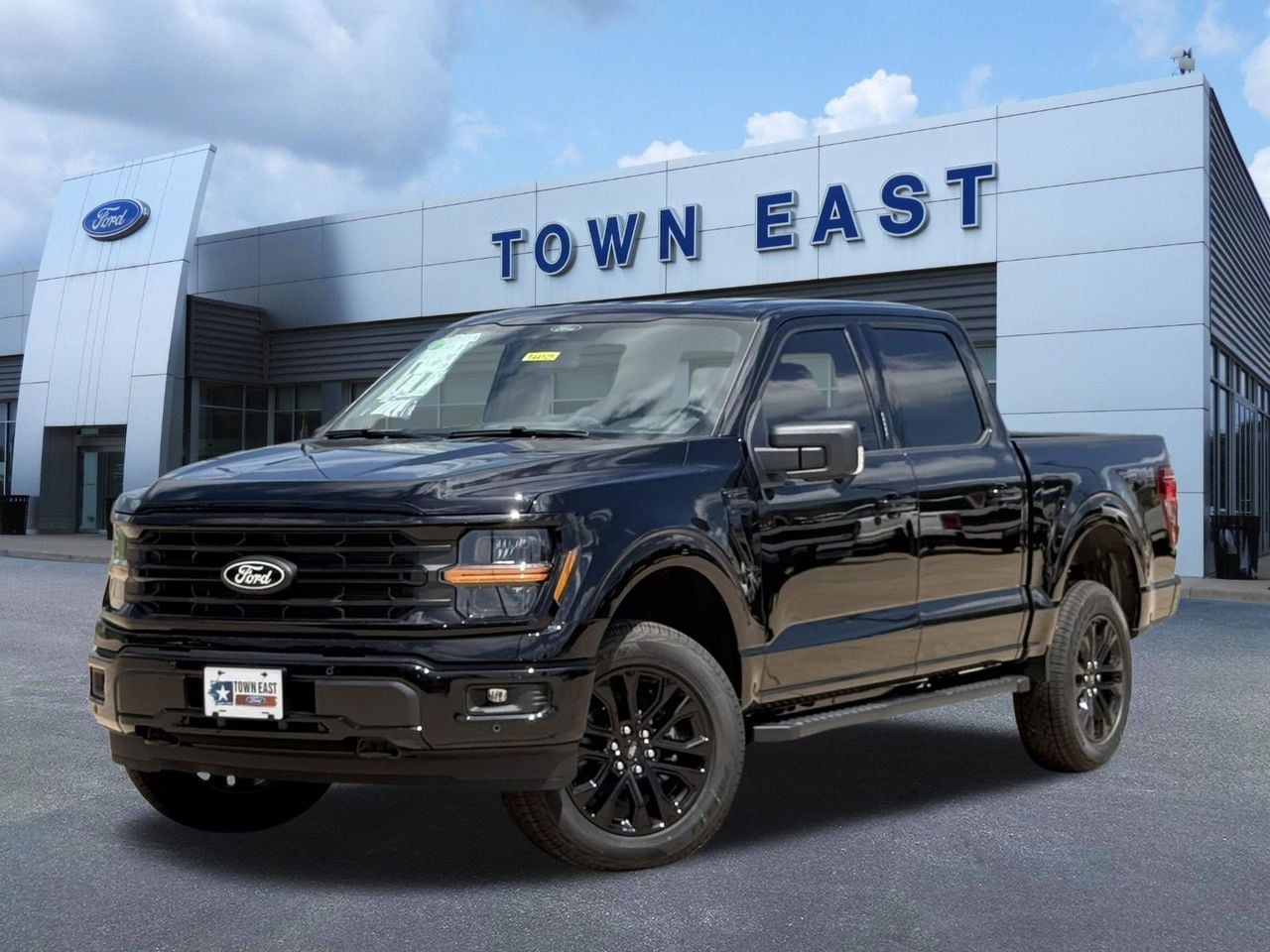 New 2026 Ford F-150 XLT