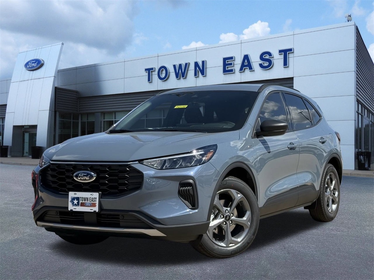2026 Ford Escape ST-Line's photo