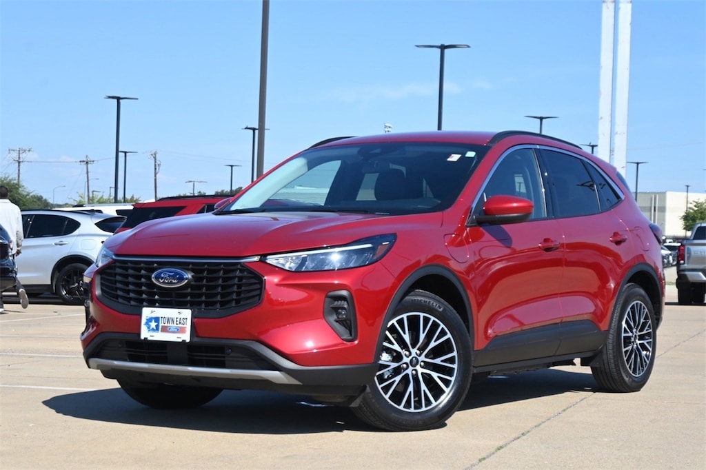 Used 2024 Ford Escape Plug-In Hybrid  SUV
