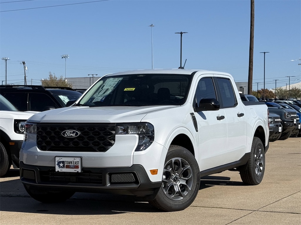 New 2026 Ford Maverick XLT Truck SuperCrew